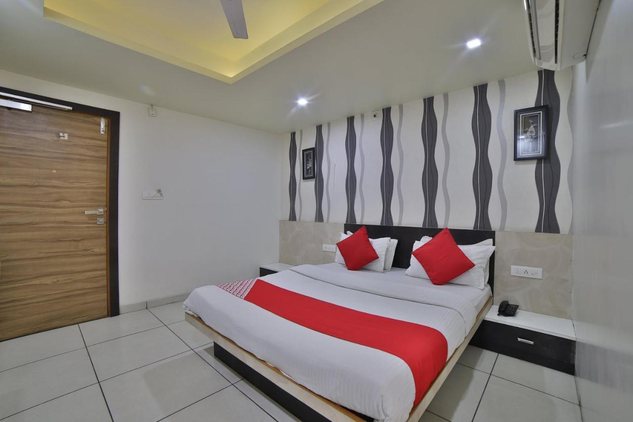 Hotel Sigma Inn Ahmedabad Exterior photo